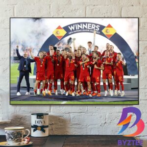 Spain Lift The UEFA Nations League 2022-2023 Home Decor Poster Canvas