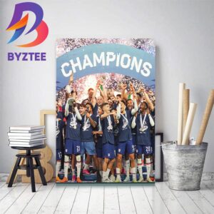 The US Lifts The CONCACAF Nations League Champions 2023 Trophy Home Decor Poster Canvas