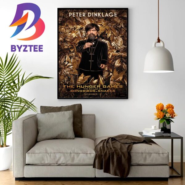 Peter Dinklage as Casca Cas Highbottom In The Hunger Games The Ballad Of Songbirds And Snakes Wall Decor Poster Canvas