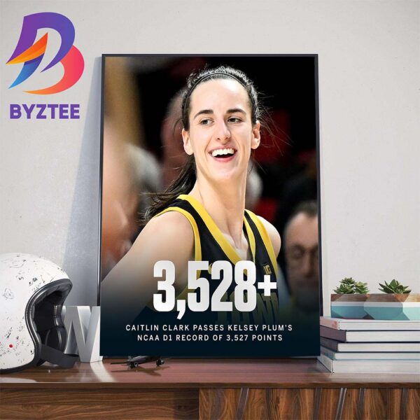 Caitlin Clark Breaks The All-Time D1 Womens NCAA Scoring Record Art Decorations Poster Canvas
