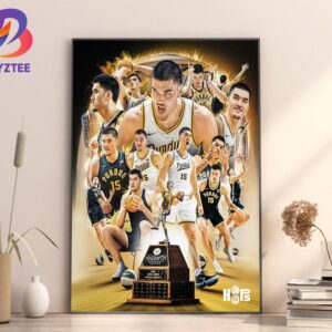 Zach Edey Wins The Naismith Mens College Poy 2024 Home Decor Poster Canvas