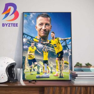 Marco Reus Farwell Borussia Dortmund After 12 Years Wall Decor Poster Canvas
