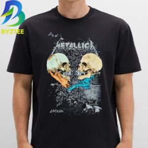 CARNIVAL X METALLICA CREEPING DEATH OVS  Unisex T- Shirt