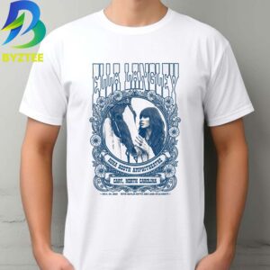 Ella Langley With Kaylin Butts And Lake Kyle Knott Koka Booth Amphitheatre Cary North Carolina 2026 Unisex T Shirt