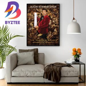 Jason Schwartzman as Lucretius Lucky Flickerman In The Hunger Games The Ballad Of Songbirds And Snakes Wall Decor Poster Canvas