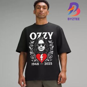 RIP Ozzy Osbourne 1948-2025 Broken Heart Essential T-Shirt