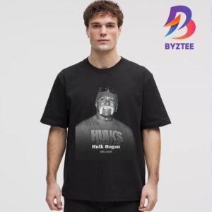RIP Pro Wrestling Icon Hulk Hogan 1953-2025 Unisex T-Shirt